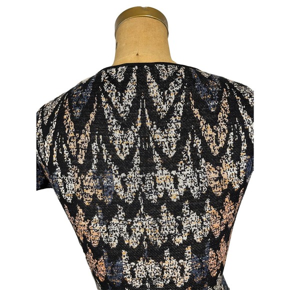 BCBGMaxAzria Midi Dress Short Sleeve Silk Blend - Picture 5 of 12